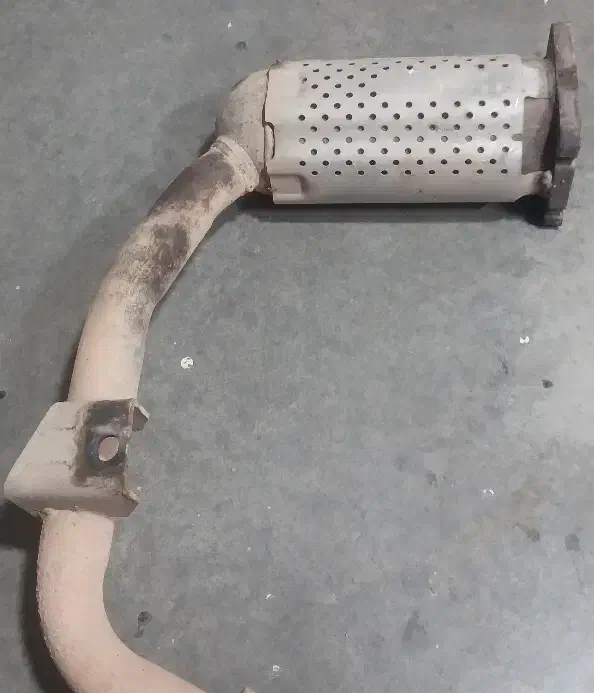 خریدار ضایعات فلزات کاتالیز و کاتالیزور|خدمات پیشه و مهارت|بیرجند, |دیوار