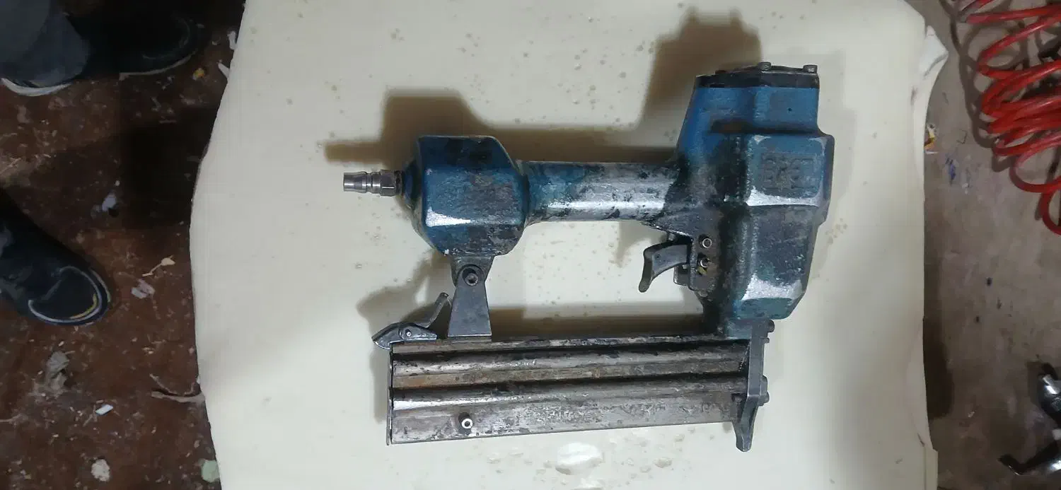 میخکوب|ابزارآلات|بروجرد, |دیوار