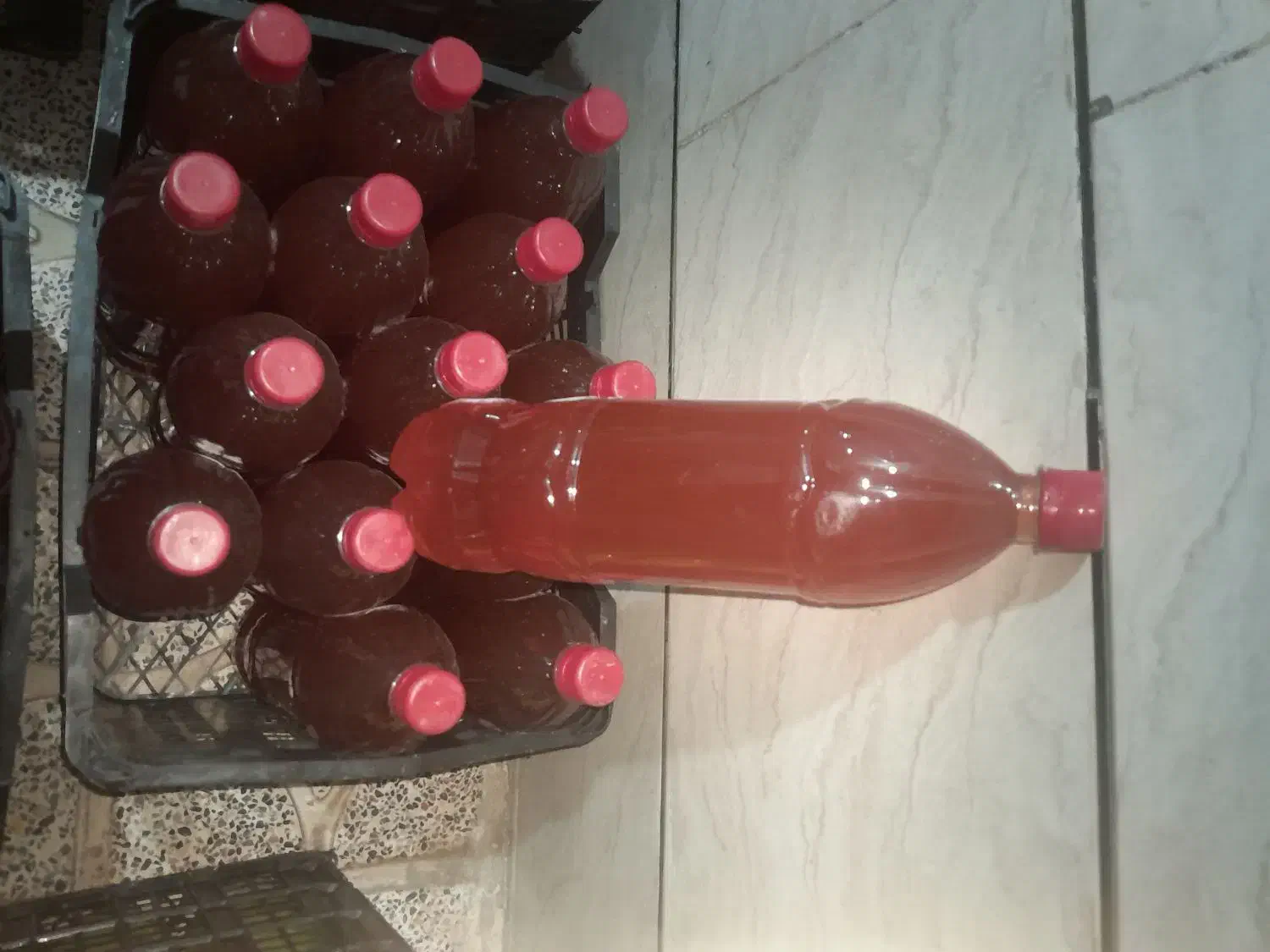 آبلیمو طبیعی ۱۸۵)آبغوره ۱۲۰)انارتوری واسه آبگیری|خوردنی و آشامیدنی|کوهدشت, |دیوار