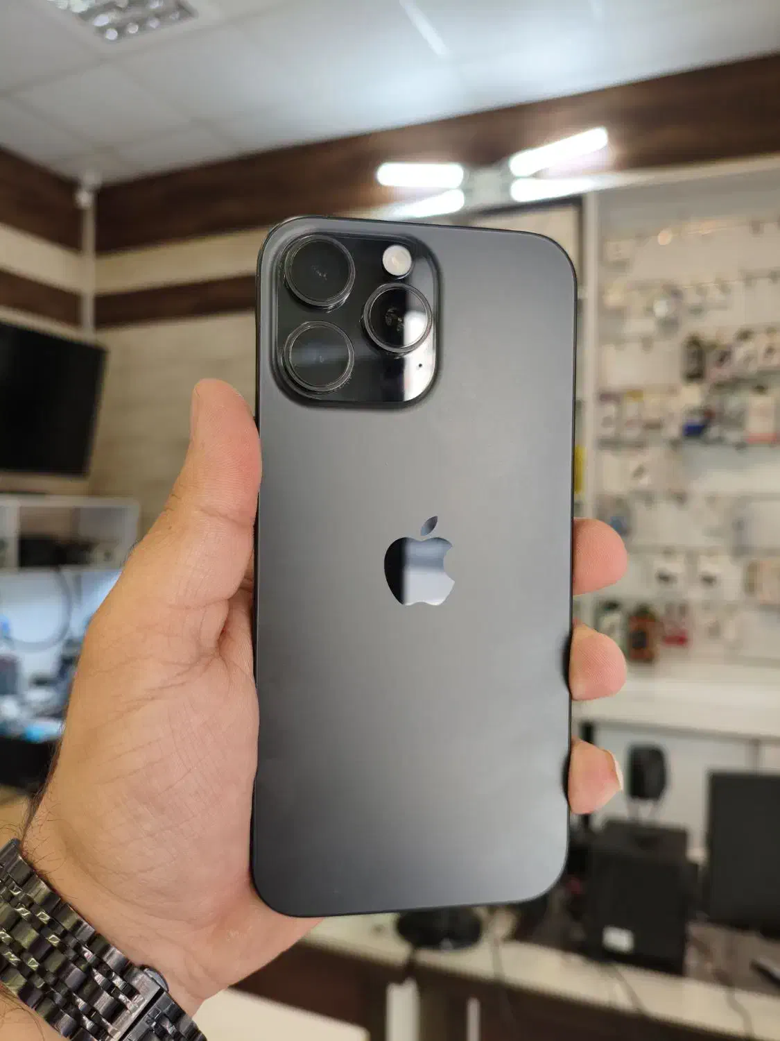 آیفون ۱۶ پرومکس باتری ۱۰۰ استثنائی iphon 16 promax|موبایل|تهران, جنتآباد شمالی|دیوار