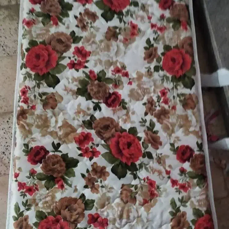 تشک وبالشت|رختخواب، بالش، پتو|چابهار, |دیوار