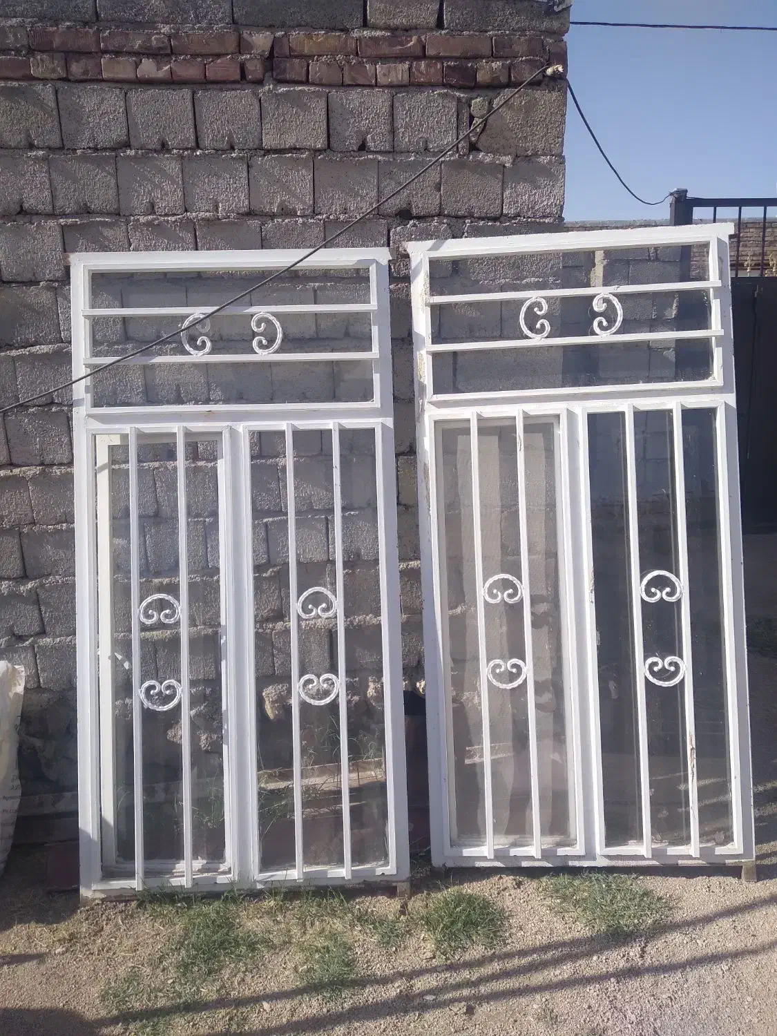 دو تا پنجره طول ۲متر عرض ۱متر|مصالح و تجهیزات ساختمان|ماکو, |دیوار