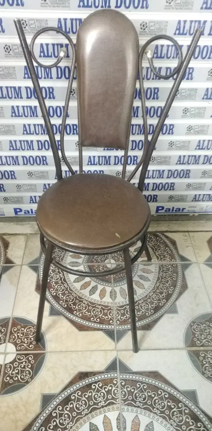 صندلی|میز و صندلی غذاخوری|یزد, |دیوار