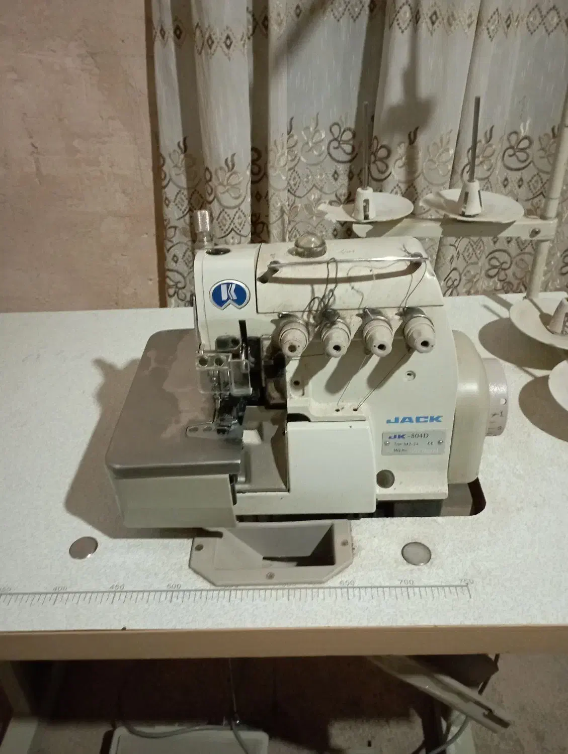 چرخ سردوز چهار نخ دینام سرخود|چرخ خیاطی و ریسندگی|قیدار, |دیوار