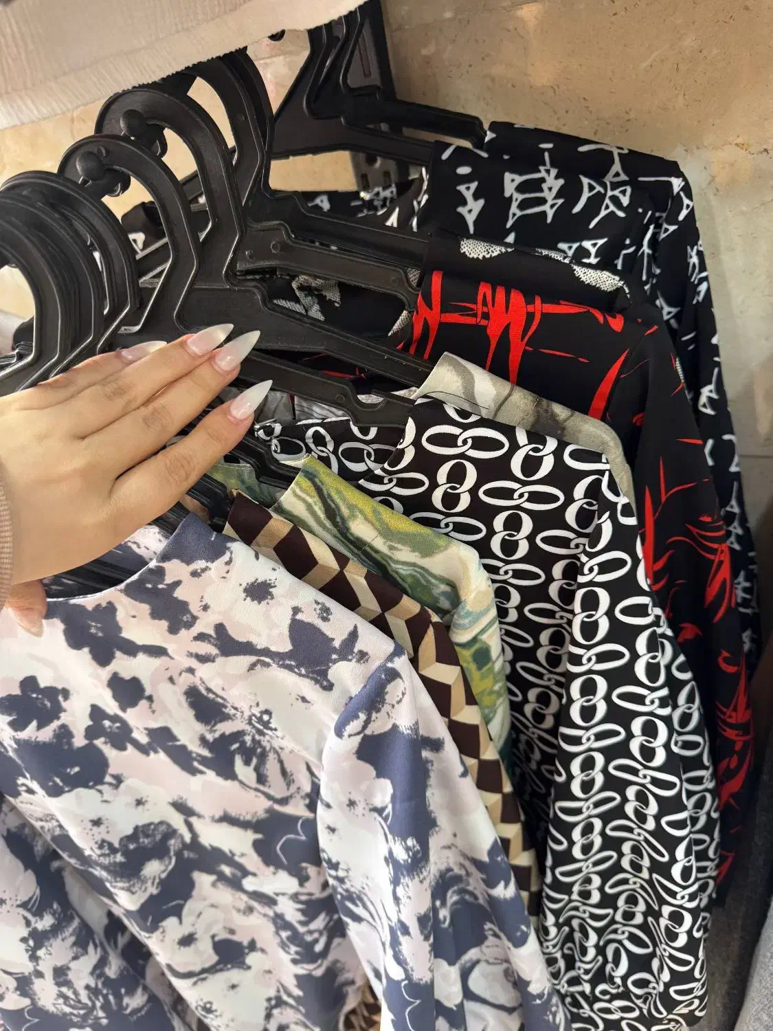 انواع مانتو شلوار شومیز و لباس زنانه و دخترانه **|لباس|باقرشهر, |دیوار