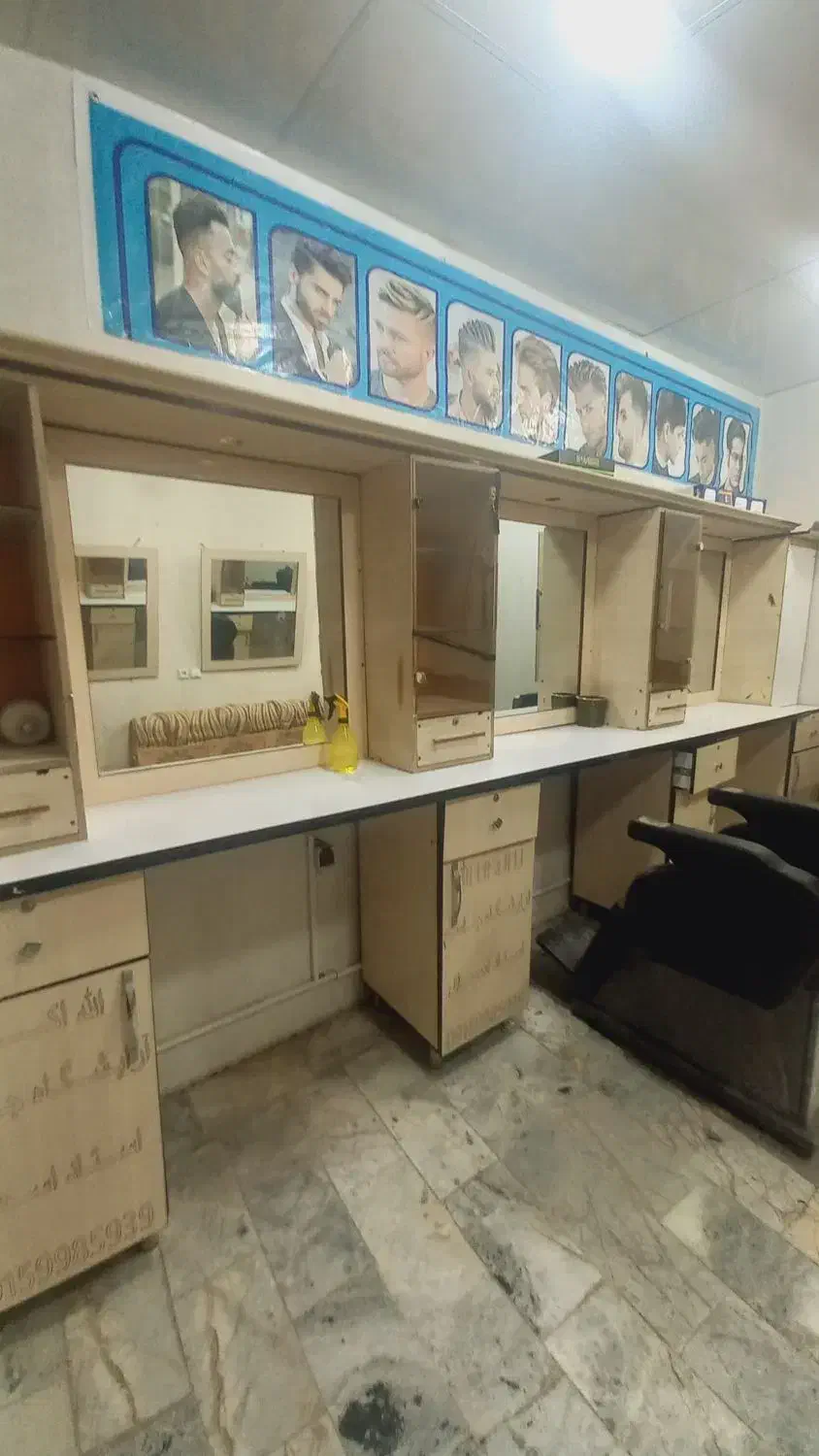 دکوراسیون سه دهنه آرایشگاه|آرایشگاه و سالن‌های زیبایی|سراوان, |دیوار