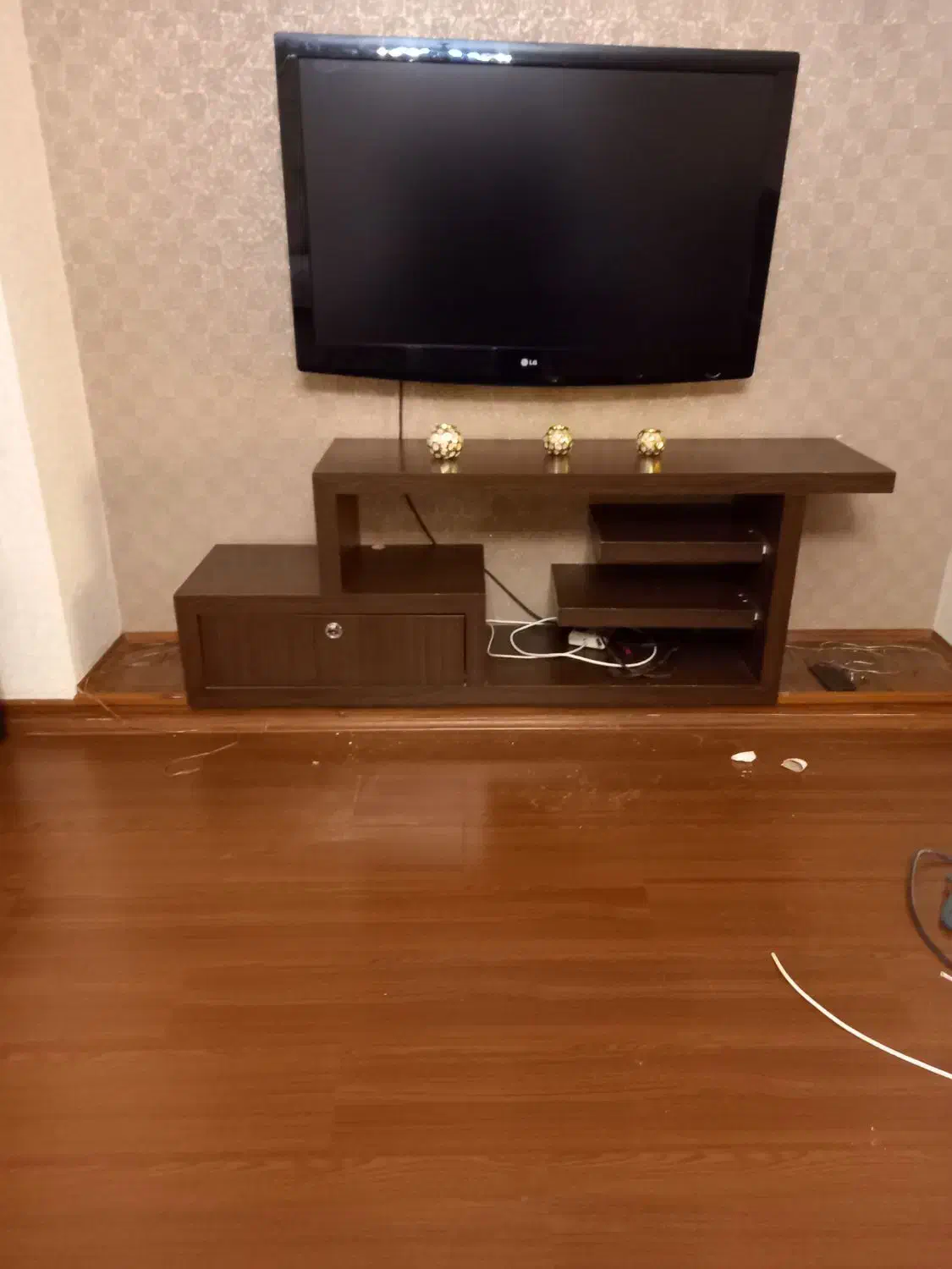 تلویزیون ال سی دی الجی|تلویزیون و پروژکتور|اصفهان, دشتستان|دیوار