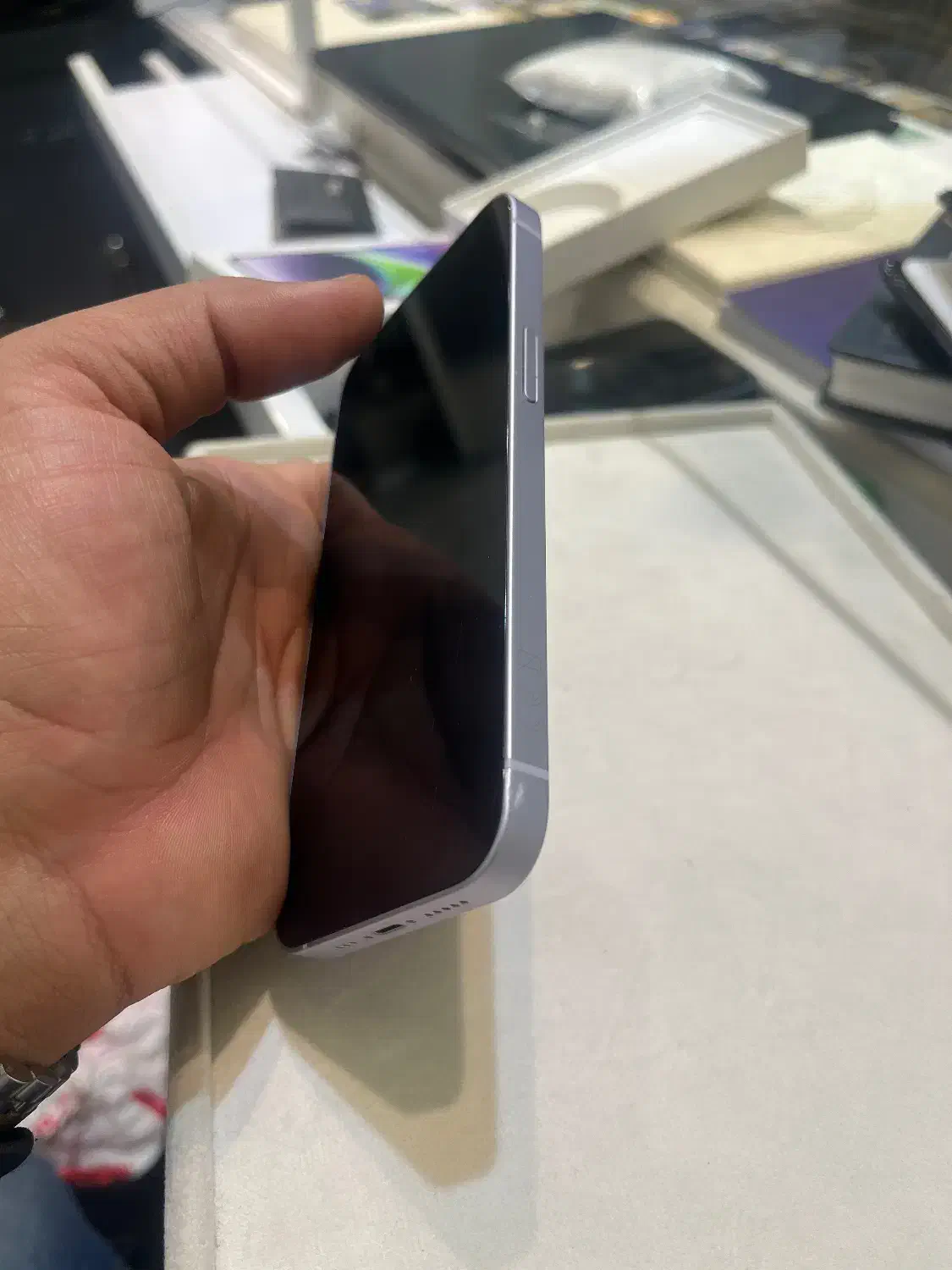 فروش آیفون ۱۳ و ۱۴ نرمال|موبایل|شیراز, چوگیاه|دیوار