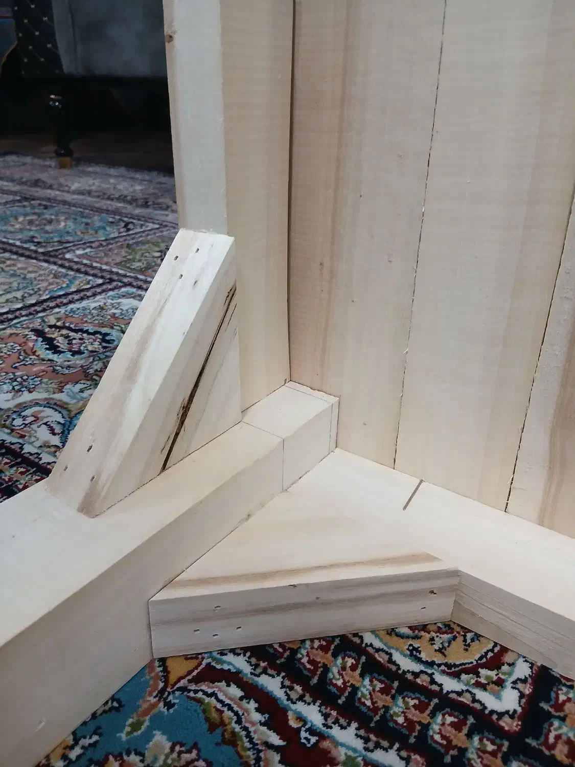 کرسی چوبی|مبلمان خانگی و میز عسلی|لنجان, |دیوار