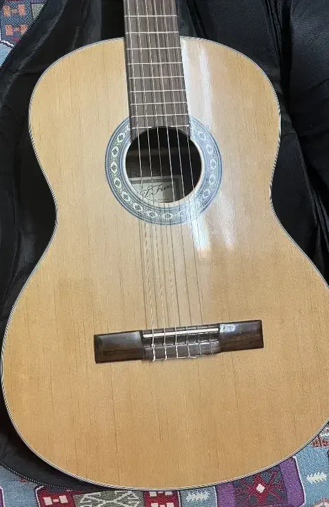 گیتار|گیتار، بیس، امپلیفایر|اصفهان, جاوان|دیوار