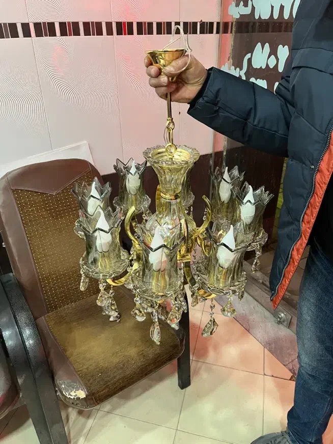 لوستر ۸شاخه|لوستر و چراغ آویز|ساوه, |دیوار