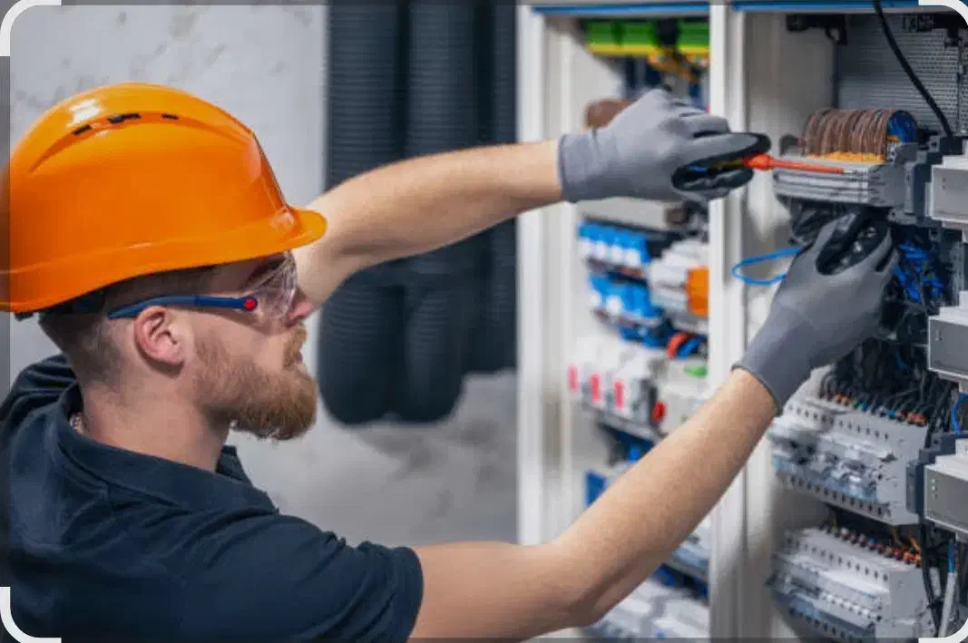 نیرو کار آموزی برق برقکاری دوربین کولر آموزش|استخدام صنعتی، فنی، مهندسی|رشت, یخسازی|دیوار