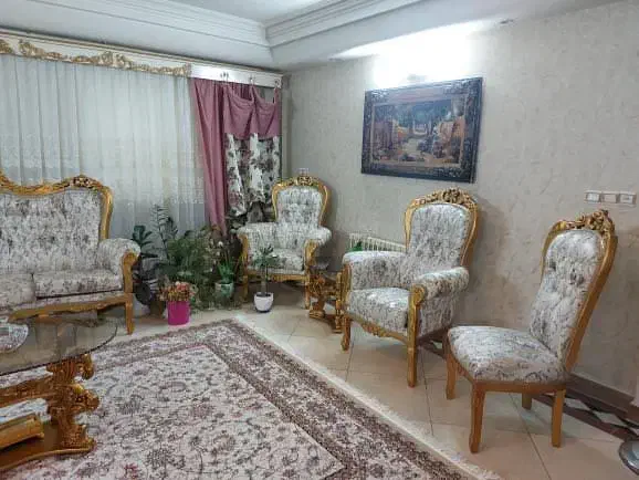 مبل استیل(سلطنتی) همراه با ساعت ایستاده|مبلمان خانگی و میز عسلی|آمل, |دیوار