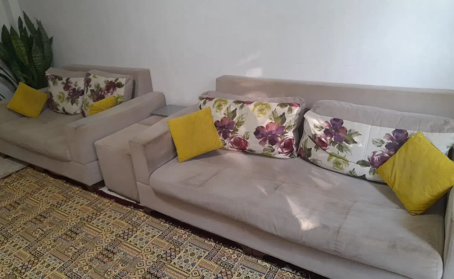 مبل هفت نفره|مبلمان خانگی و میز عسلی|لاهیجان, گلستان|دیوار