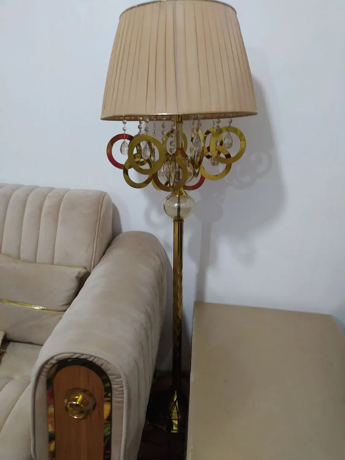 آباژور کنار مبل|چراغ خواب و آباژور|قزوین, |دیوار