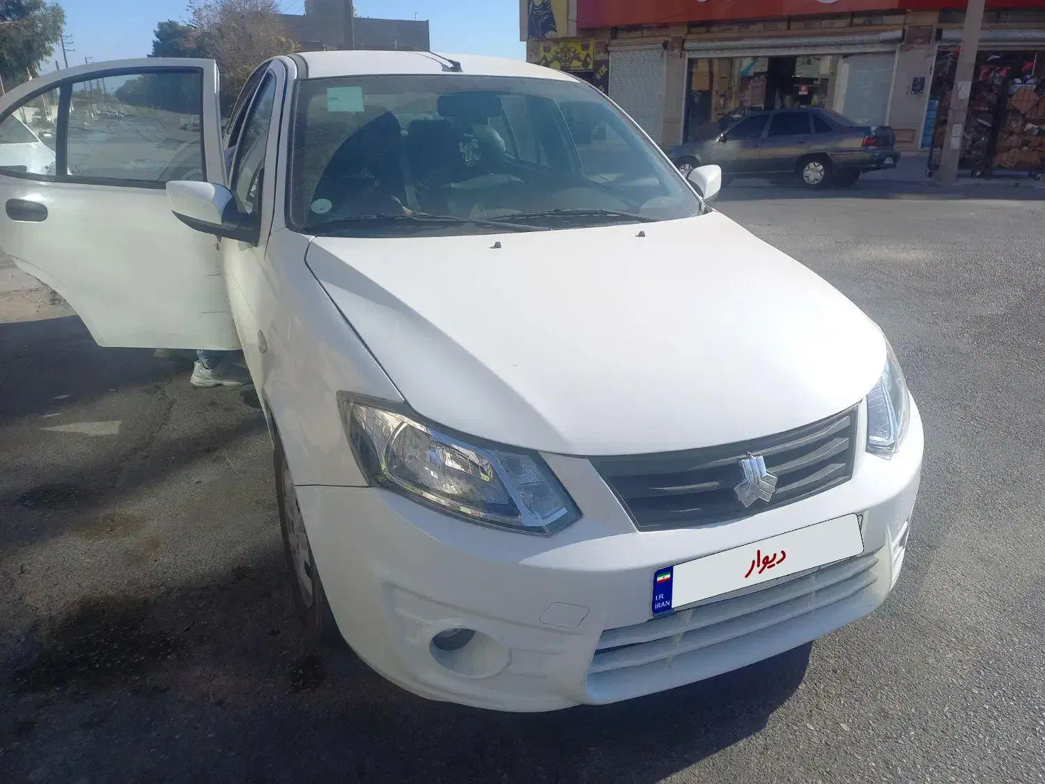 ساینا مدل ۹۸|خودرو سواری و وانت|سمنان, |دیوار