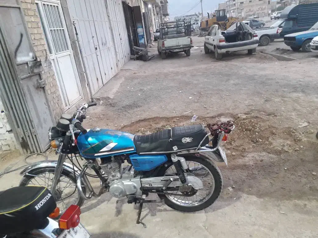 فروش یک دستگاه موتور سیکلت ۱۵۰مدل۹۱|موتورسیکلت|شیراز, کرونی(خاتونک)|دیوار