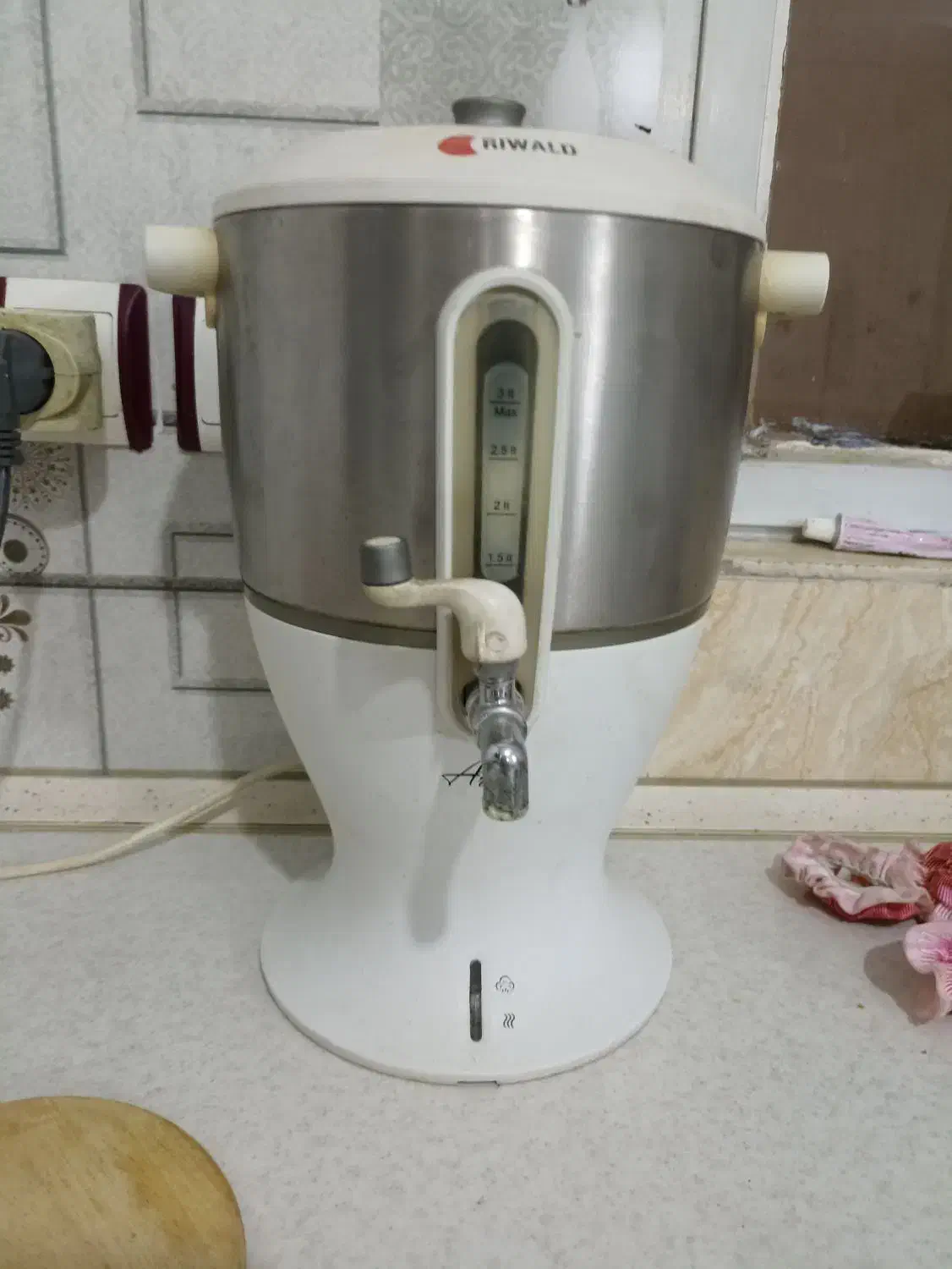 سلام سماور برقی کم مصرف ما رک ریوالد|سماور، چایساز، قهوهساز|مشهد, نوید|دیوار