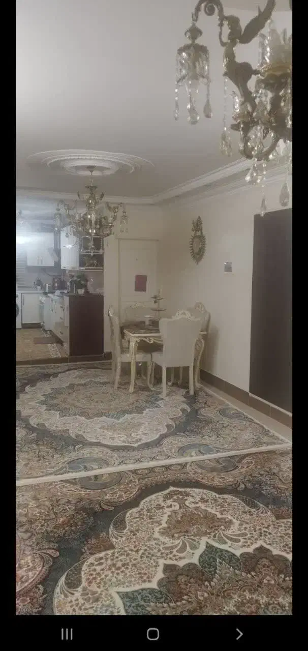 ویلایی ۹۰ تک خواب بحر خیابان طالقانی|اجارهٔ خانه و ویلا|ساوه, |دیوار