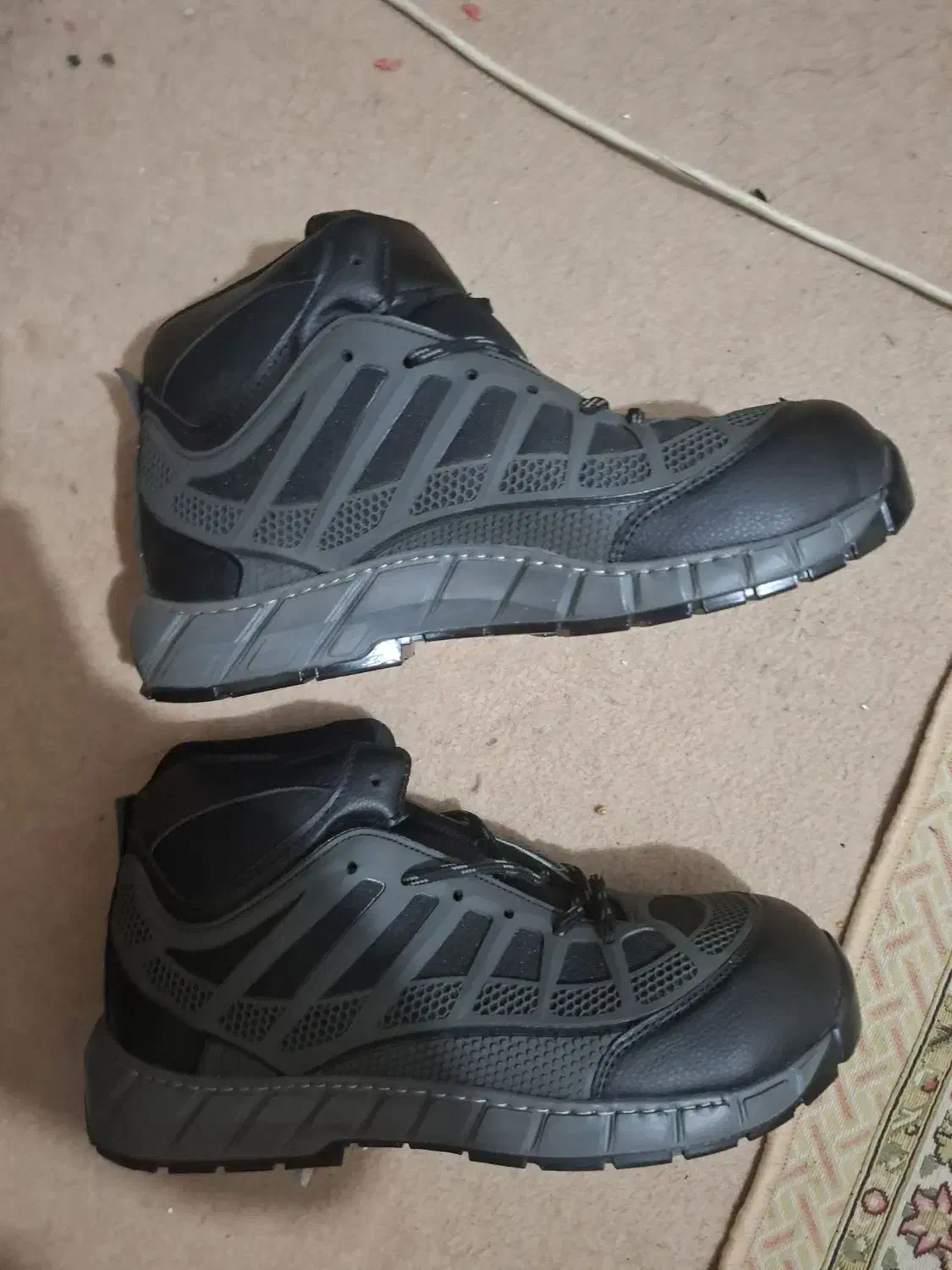 کفش ایمنی سایز ۴۳ نو|کیف، کفش، کمربند|شاهین‌شهر, مخابرات (شهید بهشتی)|دیوار