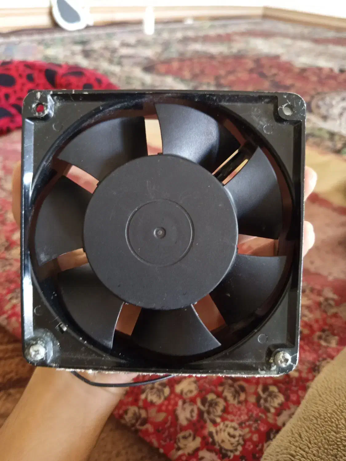 فن‌۲۲۰‌ولت|پنکه و تصفیه‌کنندهٔ هوا|ایذه, |دیوار