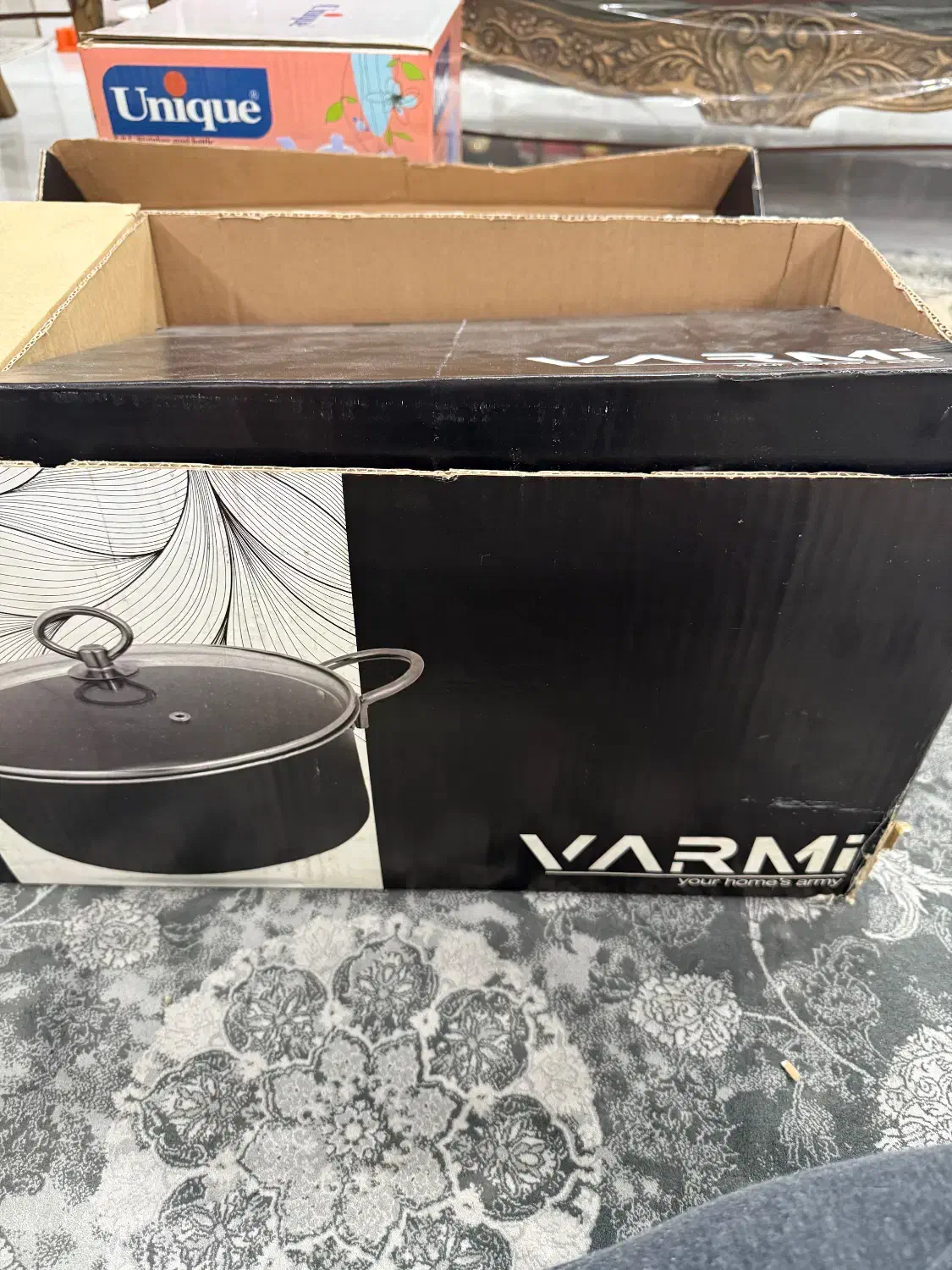 گلیم دستبافت و سرویس قابلمه پونزده پارچه آکبند و|گلیم، جاجیم، گبه|ری, دولت‌آباد|دیوار