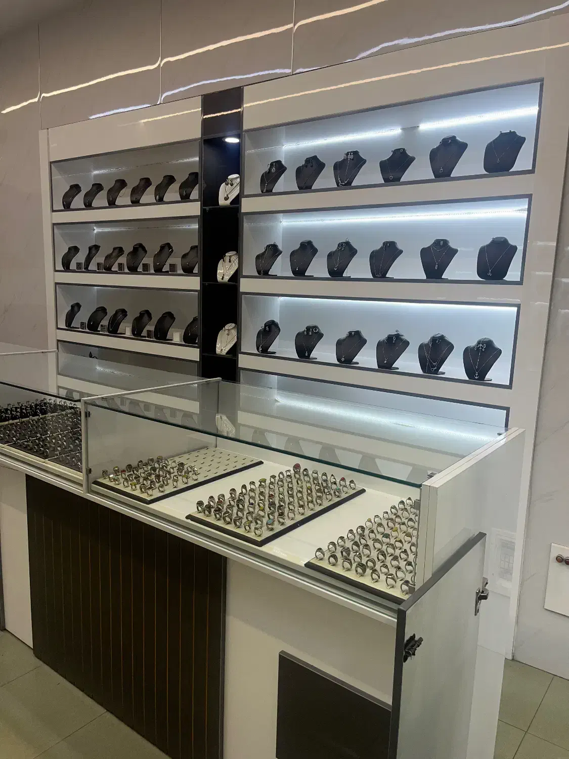 خرید و فروش نقره|کلکسیون سکه، تمبر، اسکناس|کرج, اصفهانیها|دیوار