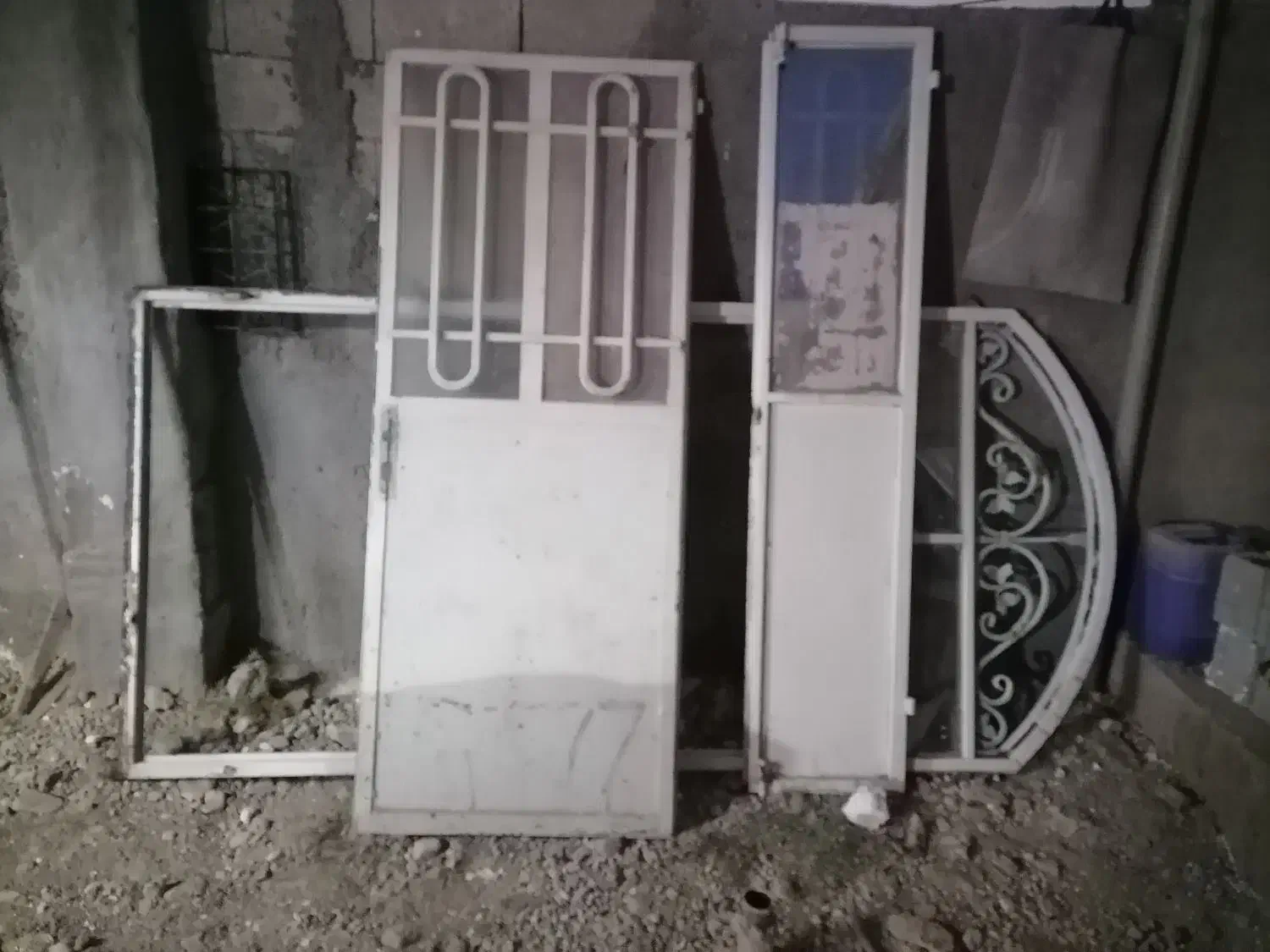 درب ورودی سالن|مصالح و تجهیزات ساختمان|برازجان, |دیوار