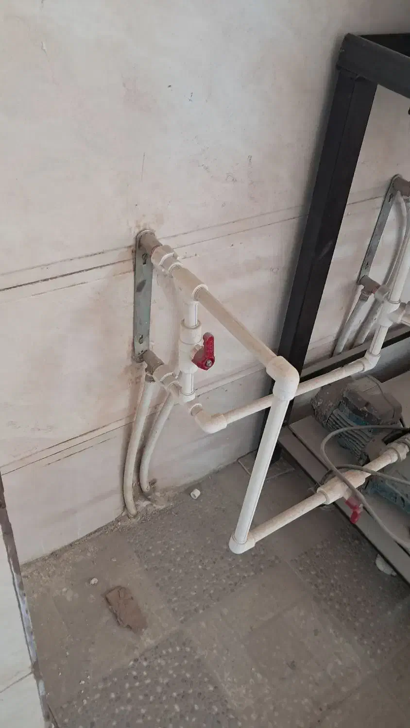 لوله کشی اب ونصب پمپ|خدمات پیشه و مهارت|خرمآباد, |دیوار