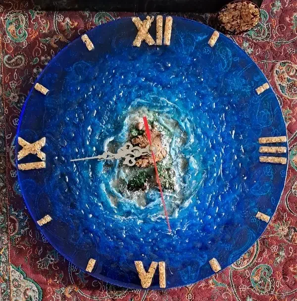 ساعت دیواری رزینی|صنایع دستی و سایر لوازم تزئینی|شاهینشهر, مسکن مهر|دیوار