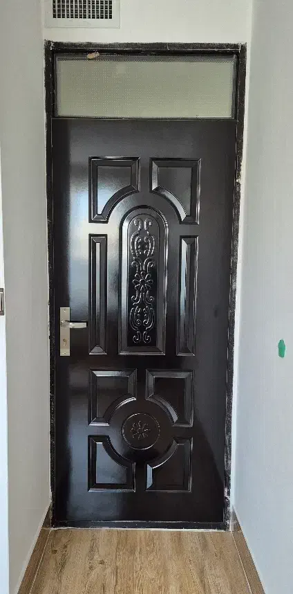 عوض کردن طرح و ر نگ درب های اتاق و هال|خدمات پیشه و مهارت|مهاباد (آذربایجان غربی), |دیوار