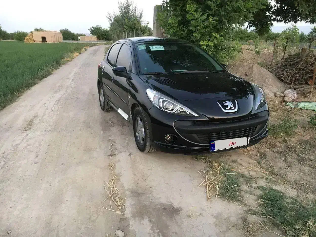 ۲۰۷مشکی پاناروما|خودرو سواری و وانت|مشهد, هنرستان|دیوار