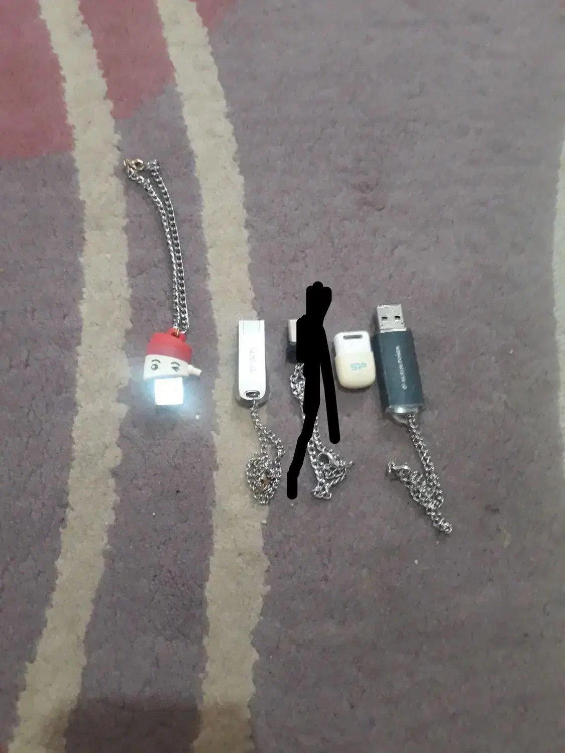 انواعفلش۳۲.و۸و۲گیکپرآهنگ|لوازم جانبی موبایل و تبلت|قزوین, |دیوار