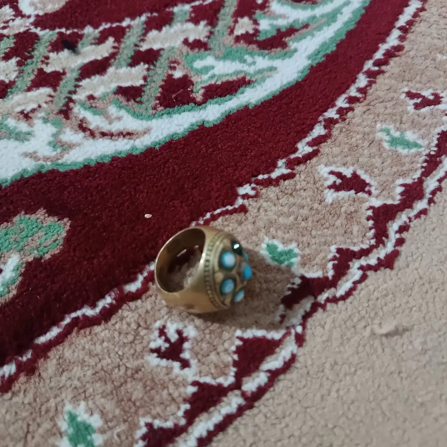 انگشتر فوق العاده زیبا|جواهرات|تهران, بلوار کشاورز|دیوار