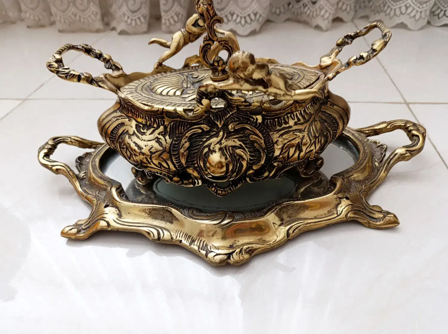 جا شکلاتی|کلکسیون اشیاء عتیقه|کرمانشاه, |دیوار