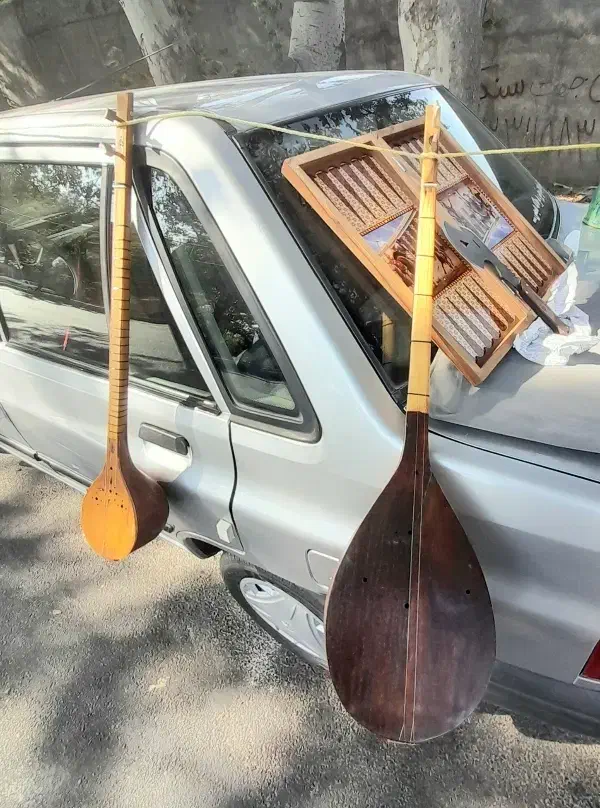 تار. تنبک. ضرب. تخته. تبر|سازهای سنتی|ملارد, |دیوار