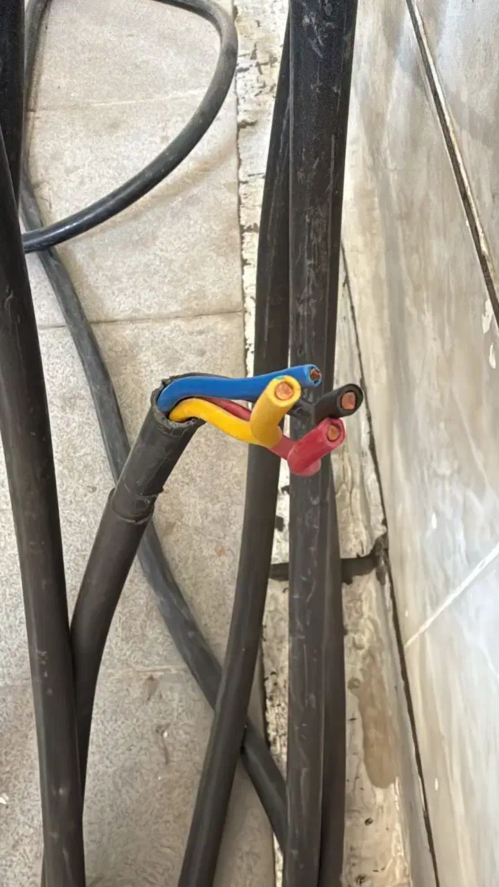 کابل برق سه فاز|مصالح و تجهیزات ساختمان|اندیمشک, |دیوار