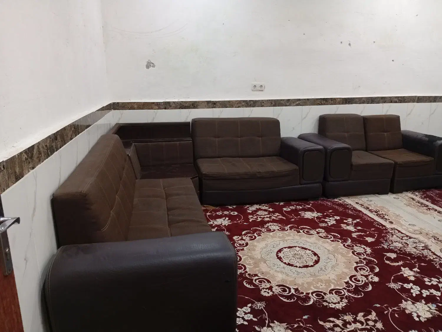 مبلمان کاملا سالم|مبلمان خانگی و میز عسلی|اهواز, زرگان|دیوار