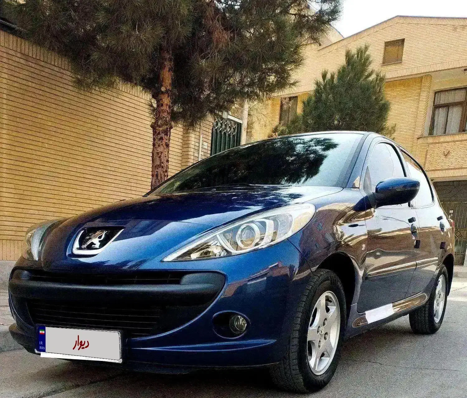 207 پانوراما بدون رنگ شاسی سینی سالم مشابه صفر|خودرو سواری و وانت|مشهد, هفت تیر (آب و برق)|دیوار