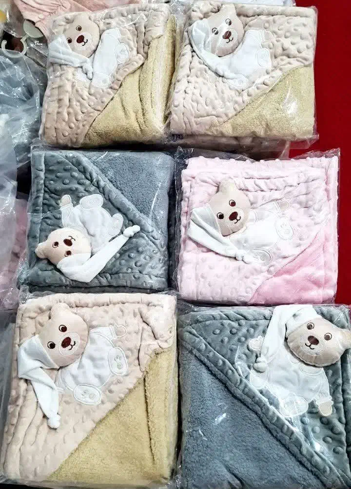 پتو دورپیچ مخمل داخل خز سیسمونی پوشاک کسری|کفش و لباس بچه|مشهد, توس (بلوار توس)|دیوار