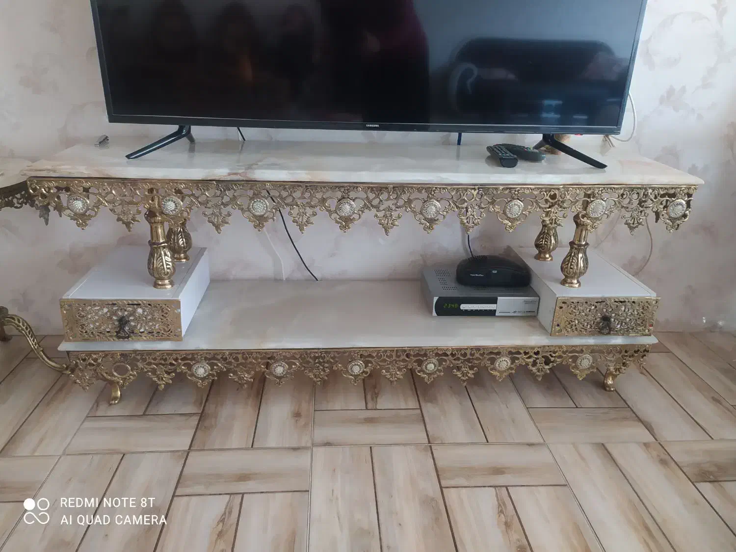 میز برنز|میز تلویزیون|سلماس, |دیوار