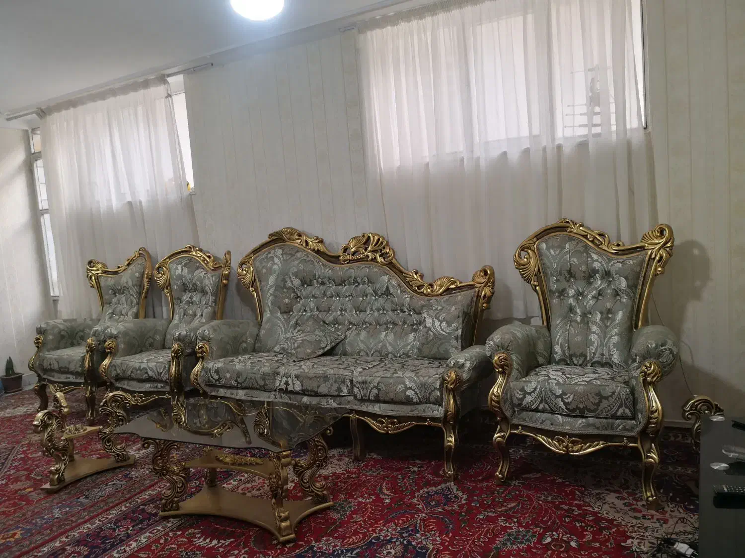 مبل 7نفره چوبی|مبلمان خانگی و میز عسلی|تهران, مینای شمالی (مخبر)|دیوار