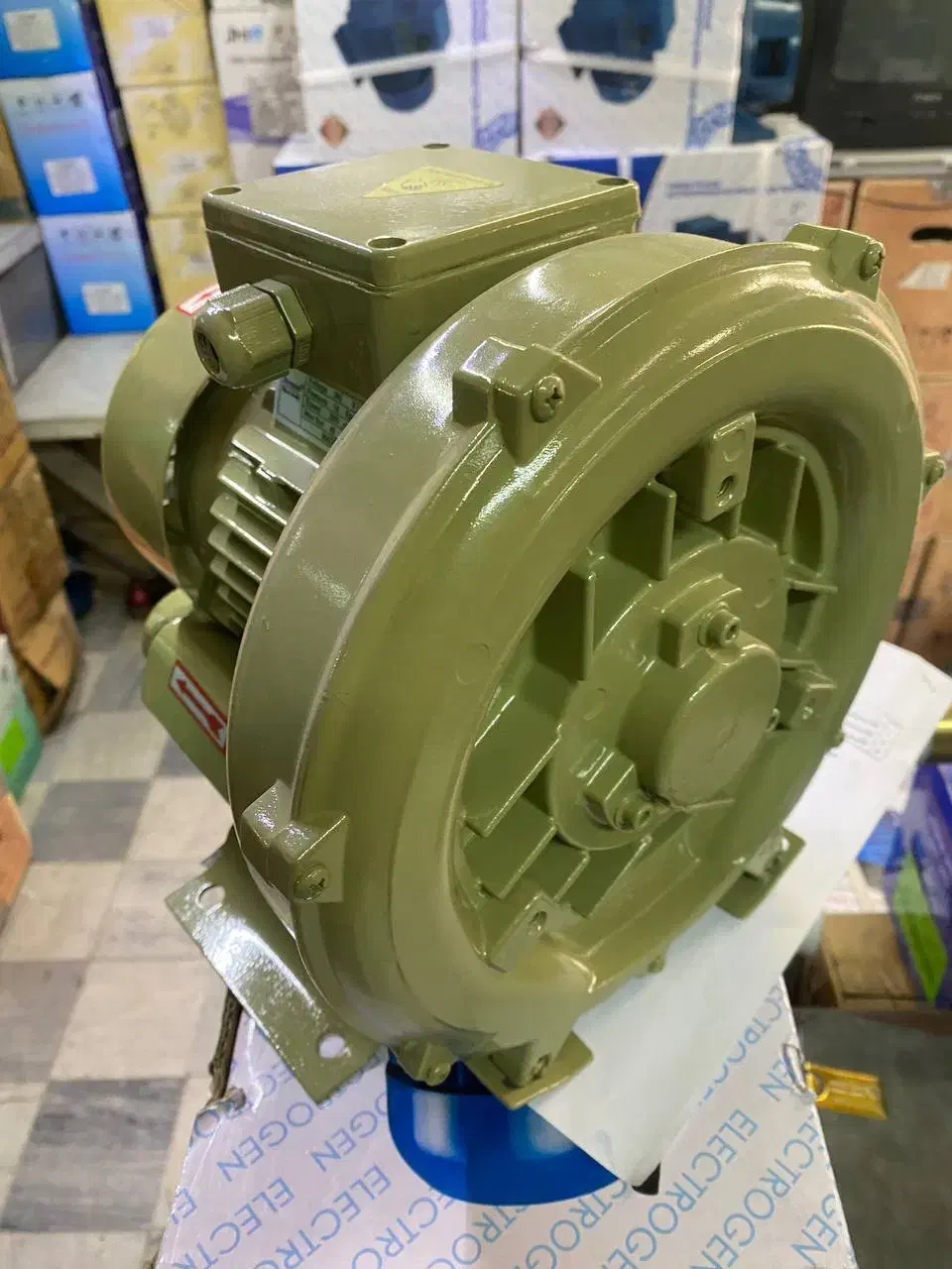 انواع بلوئر ( دمنده) و الکتروموتور کمپرسور هوا|ماشین‌آلات صنعتی|تهران, بهارستان|دیوار