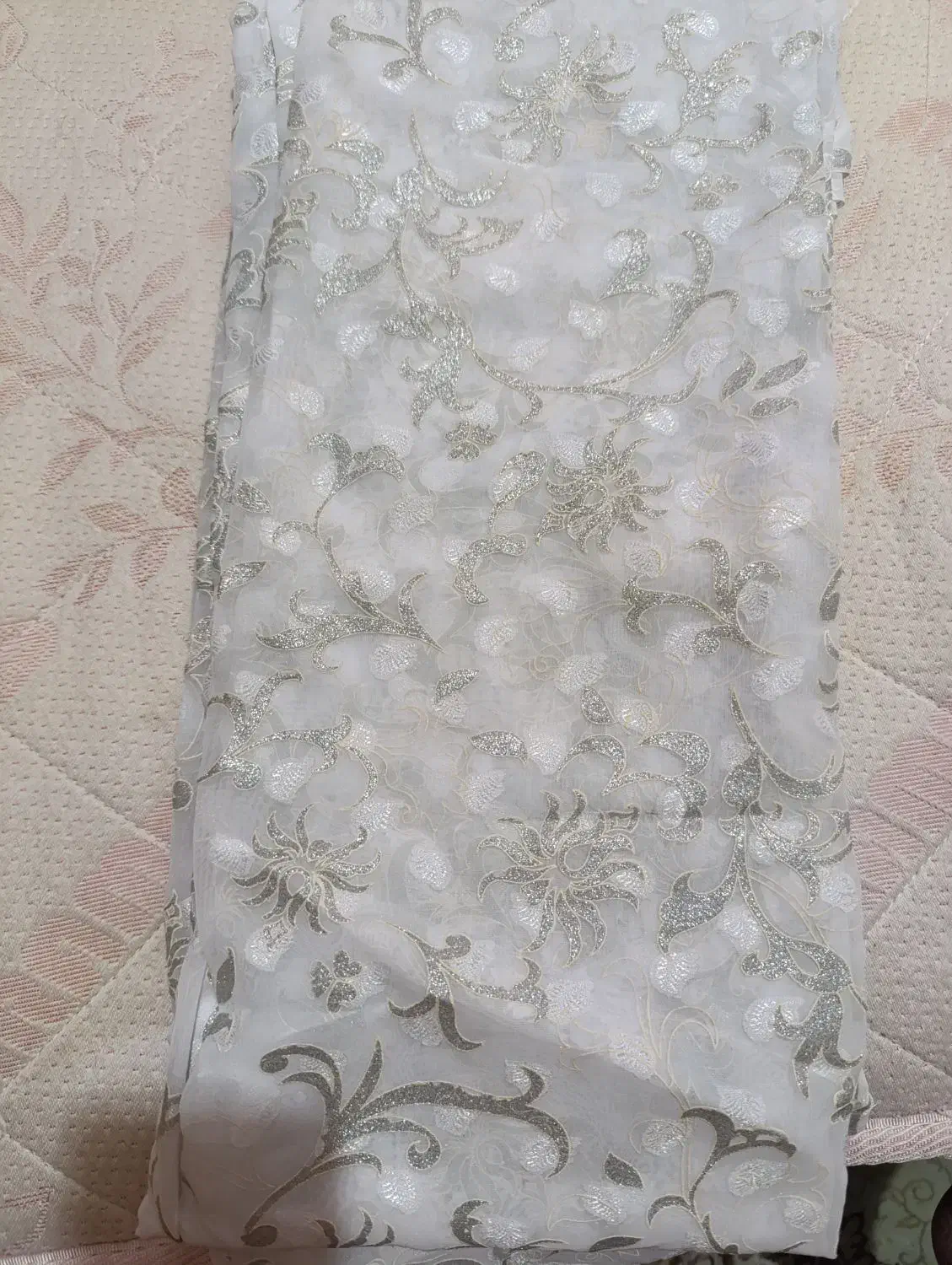 چادر عروس|لباس|رودهن, |دیوار