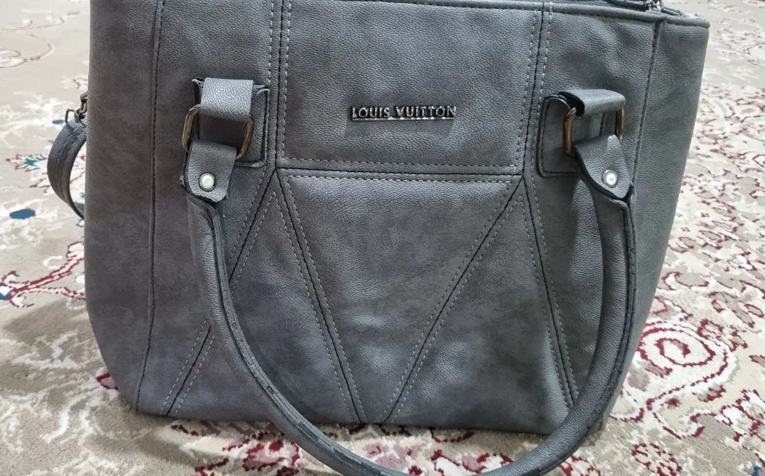 کیف زنانه|کیف، کفش، کمربند|تربتحیدریه, فردوسی جنوبی|دیوار