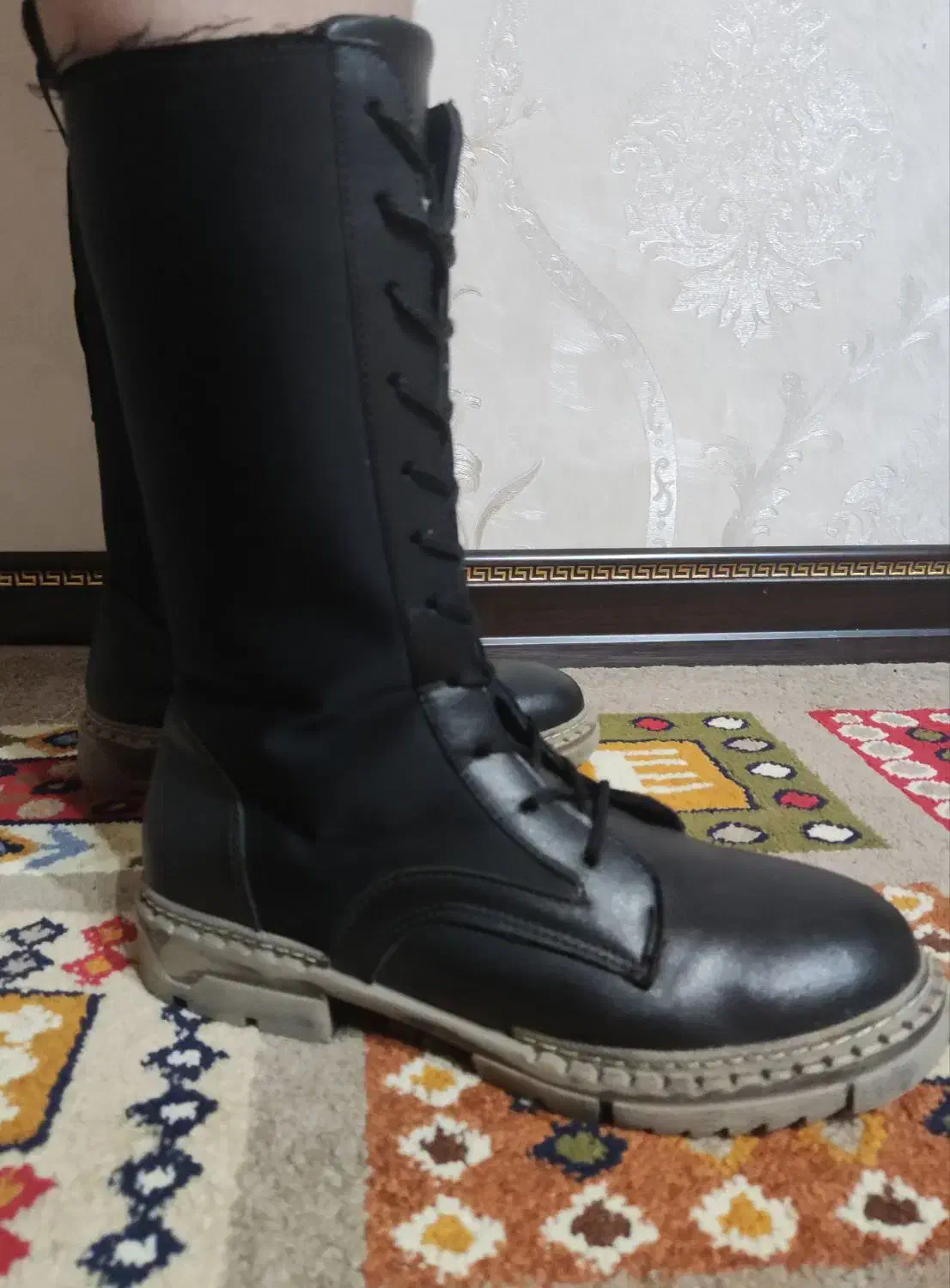 بوت|کیف، کفش، کمربند|خرمآباد, |دیوار