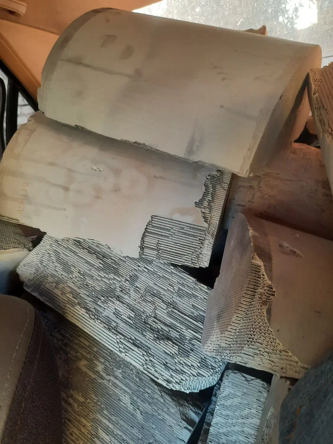 خاک کاتالیز بنزینی و دیزل|قطعات یدکی و لوازم جانبی|اصفهان, خوراسگان|دیوار