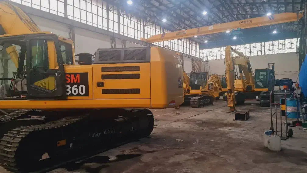 بیل SM360|خودرو سنگین|زنجان, |دیوار