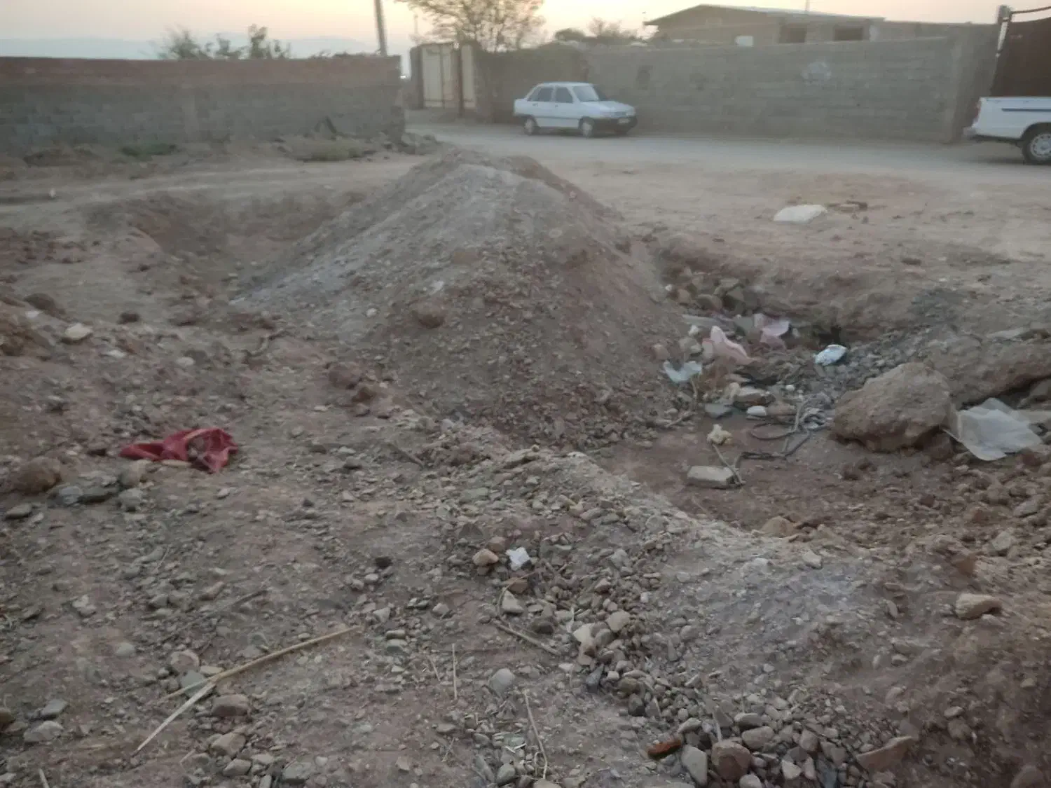 زمین شهرک اسماعیل اباد|فروش زمین و ملک کلنگی|زرند, |دیوار