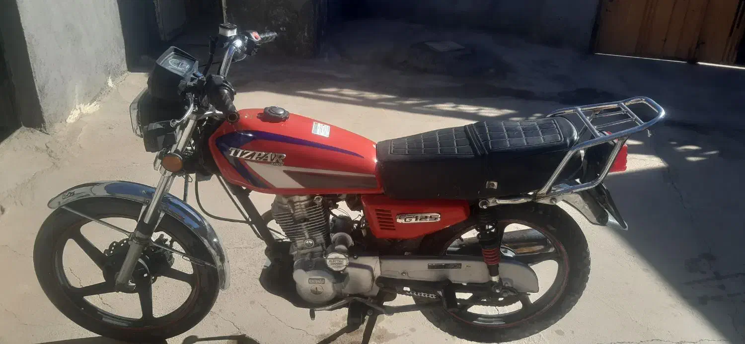 موتور سیکلت تیزپرتوس 200|موتورسیکلت|زاوه, |دیوار